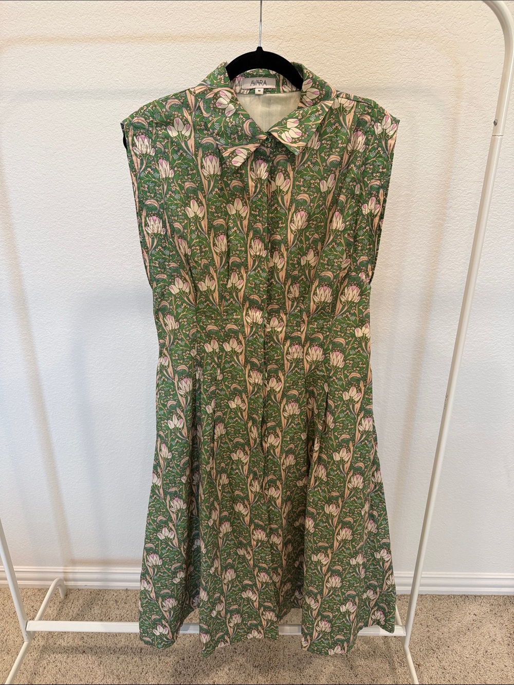 Aura Green Floral Collared Midi Dress with Button Front